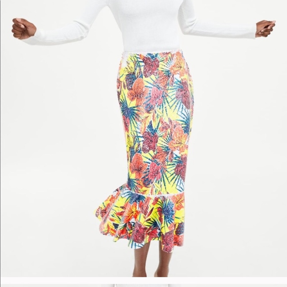NWOT Zara Floral Sequin Midi Skirt